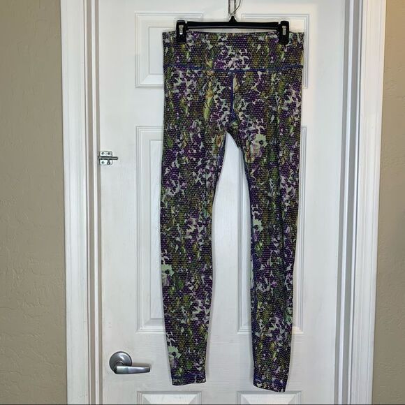 Lululemon Wunder Under Pant Full-On Luxtreme 
Floral Sports Backdrop Iris Flower - Picture 1 of 9